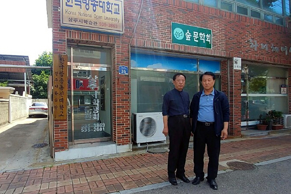 1-024.jpg