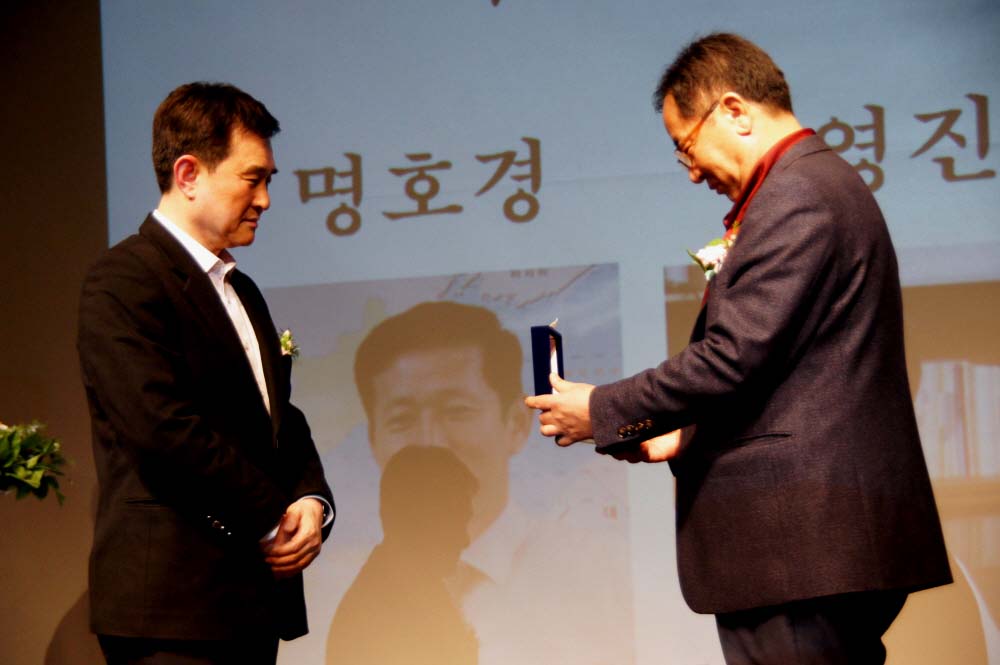 192.JPG