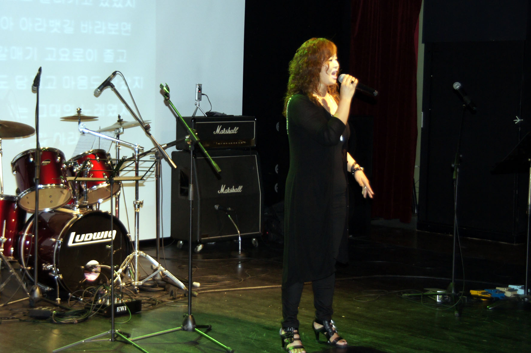 DSC01607-2.jpg