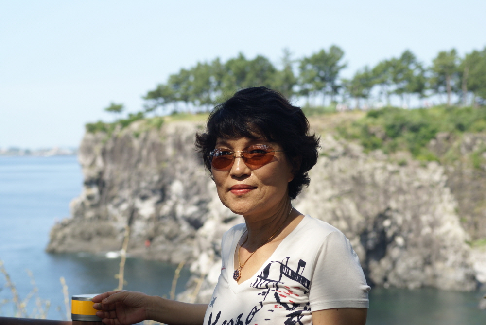 100-100.JPG