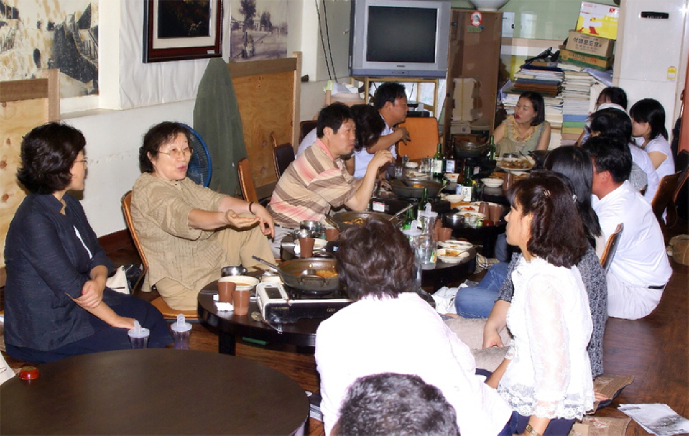 004-004.jpg
