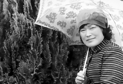 김다솜흑백1.jpg